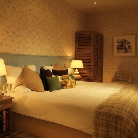 Feversham Arms Hotel & Verbena Spa Helmsley Bilik gambar