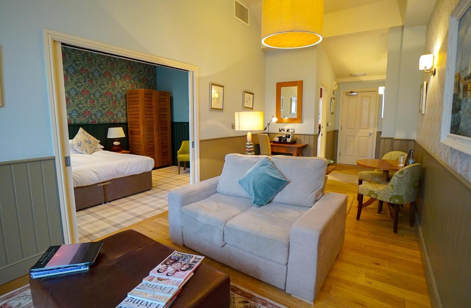 Feversham Arms Hotel & Verbena Spa Helmsley Bilik gambar